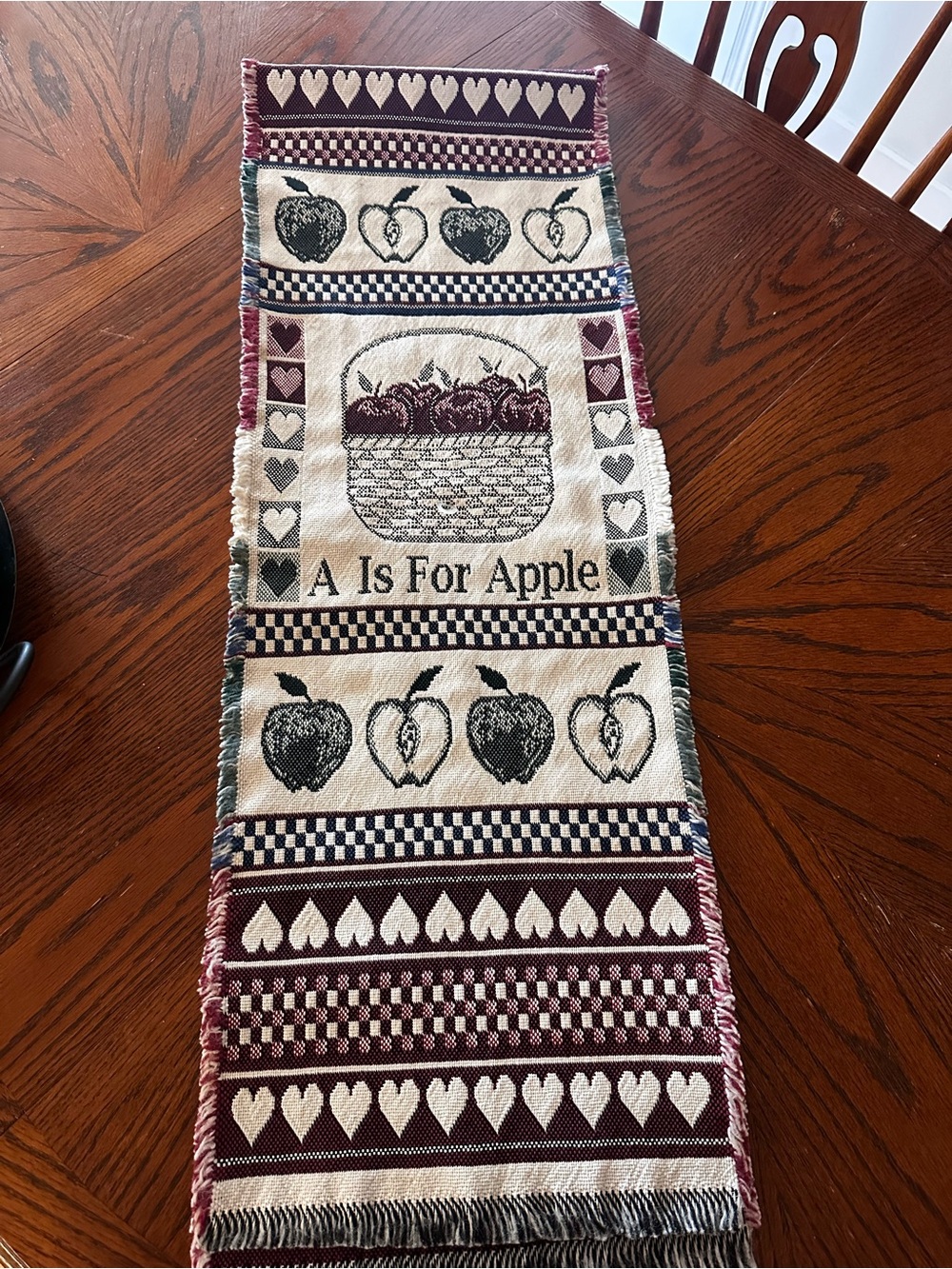 Cottage Core Table Runner - Picture 4 of 5